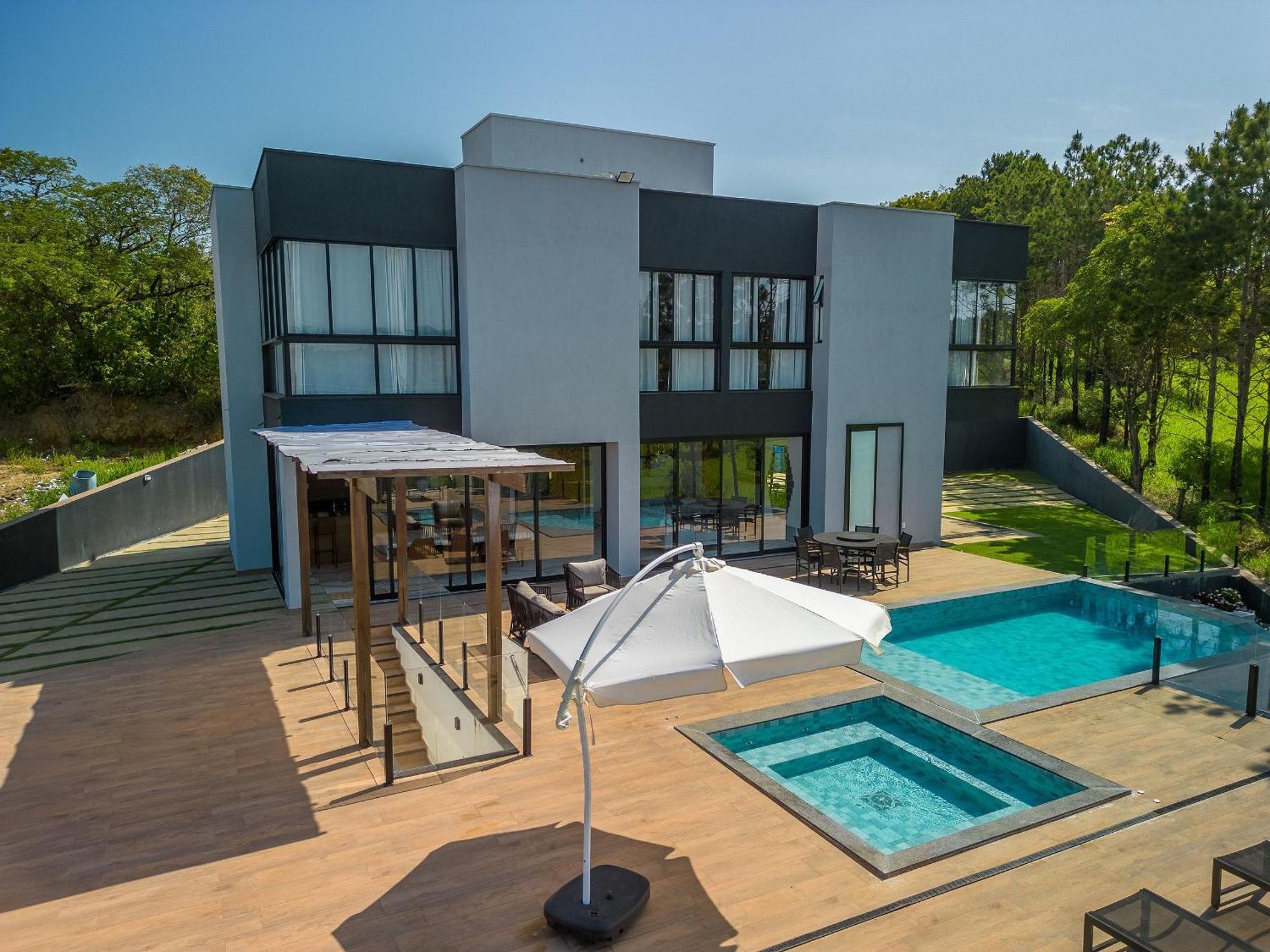 Pousada Com Piscina, Jacuzzi E Com Vista Em Capitolio - Casa Decore Extérieur photo