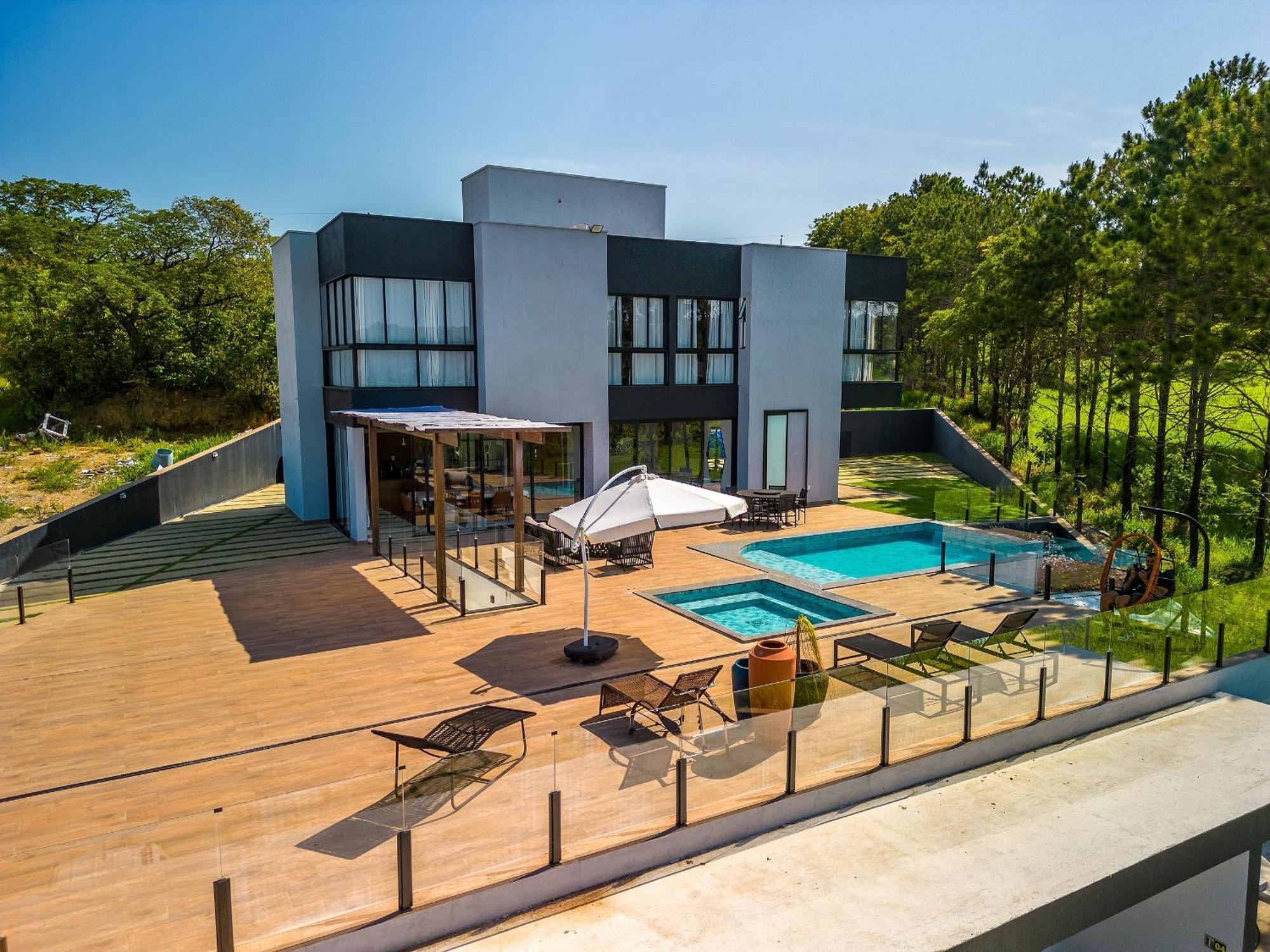 Pousada Com Piscina, Jacuzzi E Com Vista Em Capitolio - Casa Decore Extérieur photo